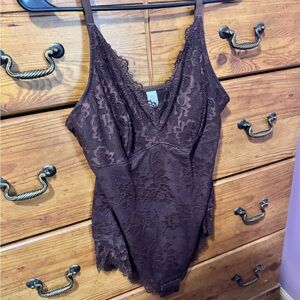 Lace Bodysuit in Deep Brown